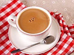 在睡(shuì)覺前盡量少(shǎo)吃(chī)這(zhè)4種食物(wù)