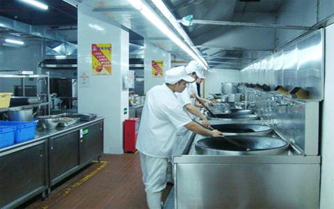 關于萬康餐飲如(rú)何在食堂承包領域不(bù)斷壯大(dà)的(de)訪談 關于萬康餐飲如(rú)何在食堂承包領域不(bù)斷壯大(dà)的(de)訪談