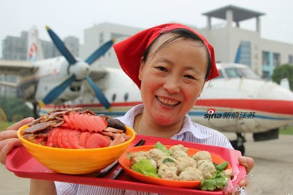 南(nán)航食堂大(dà)媽(mā)曬美(měi)食為(wèi)學校(xiào)出“怪招”争奪生(shēng)源